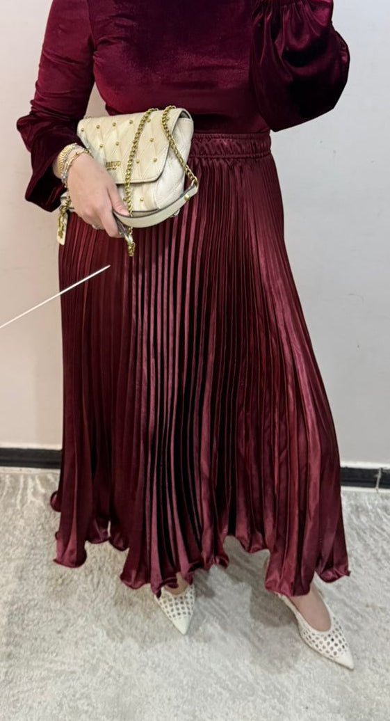 Savira flowy satin skirt
