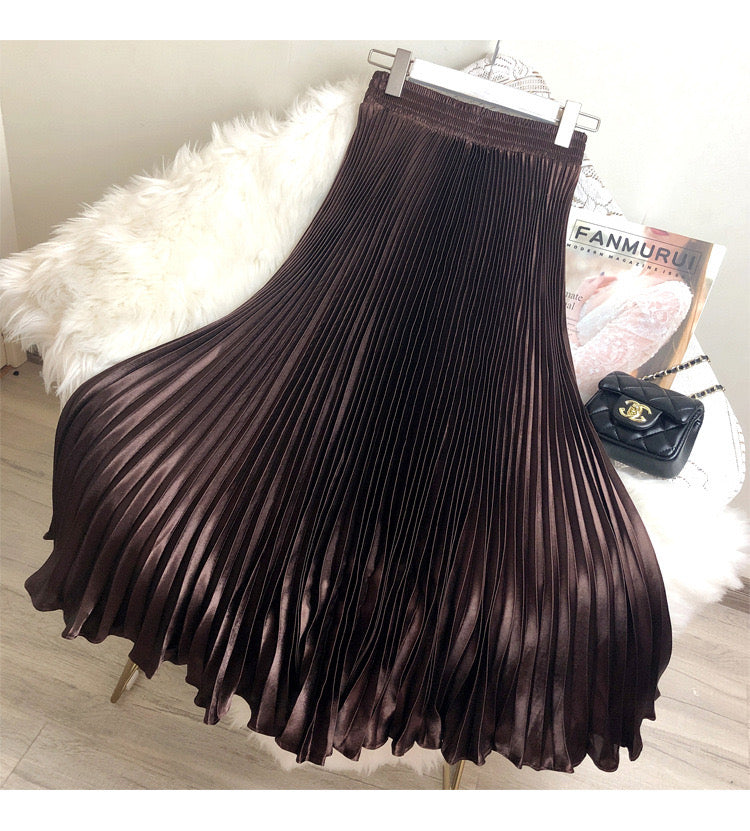 Savira flowy satin skirt